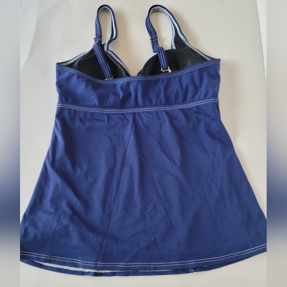 TEFRON Tankini Top Fully Lined Built-in Padded Bra Knot Detail Blue Sample sz M - Picture 16 of 16